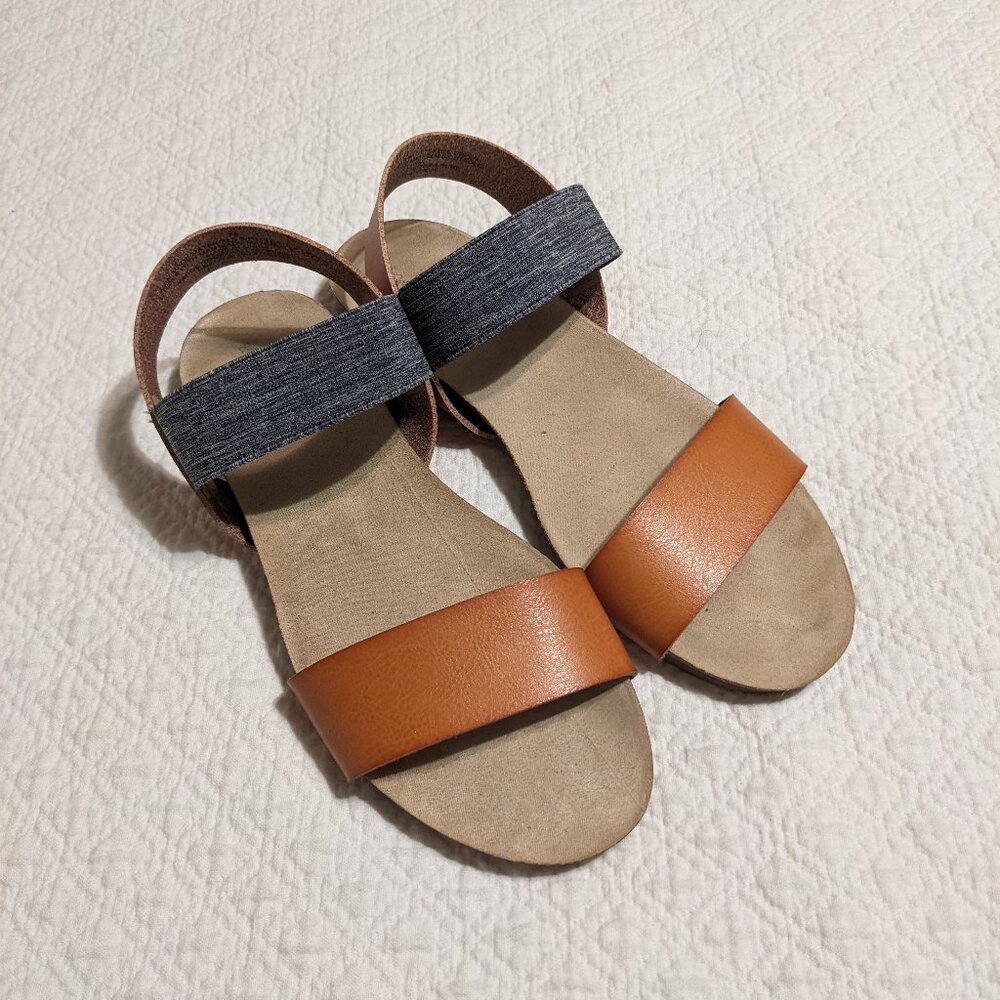 Stylish Summer Sandals by Universal Thread, Size 7 1/2
